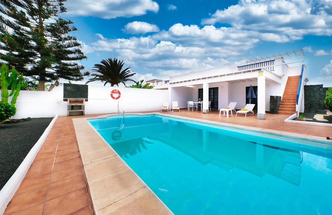 Casa La Traviata - Private Pool And Bbq By Lanzarote Vacation Homes-1